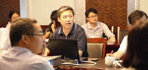 星空官方网页版召开学科发展推进会